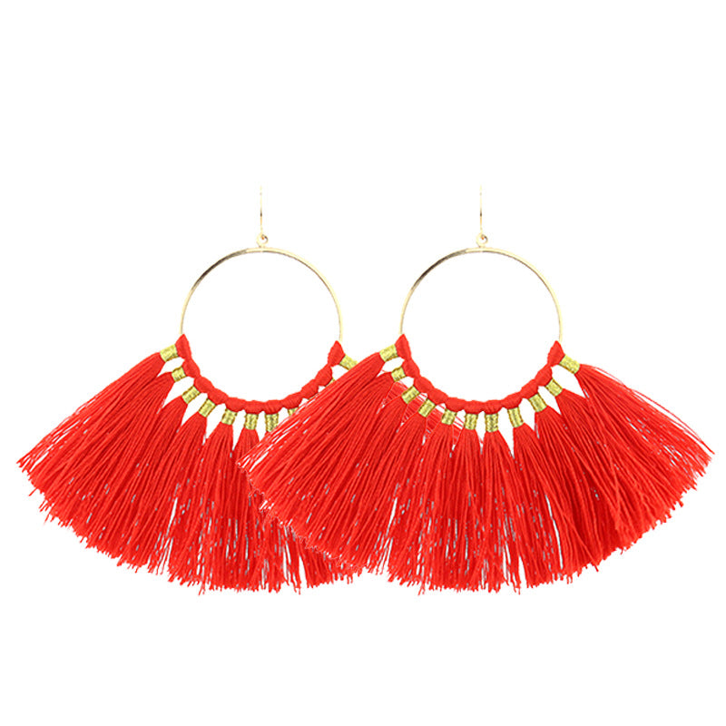 Venta al por mayor Pendientes de aleación de borla hechos a mano bohemios