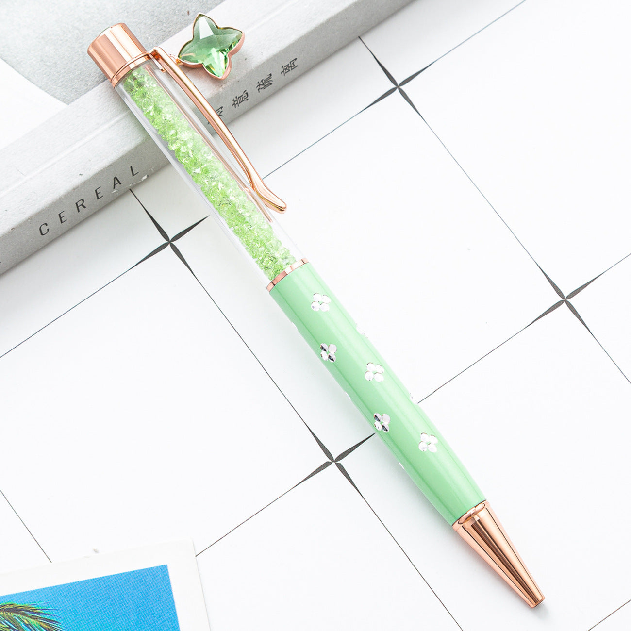 Metal al por mayor de cuatro hojas de hierba colgante de bola de bola