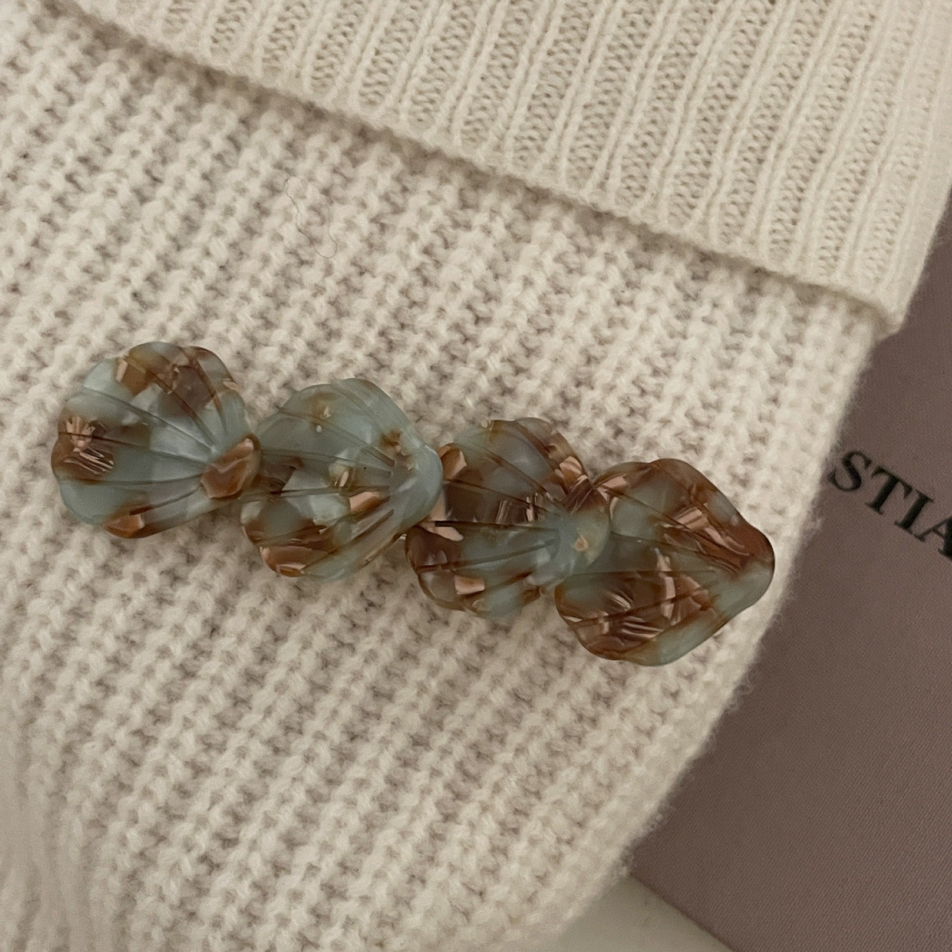 Wholesale Shell Acetate Edge Hair Clips