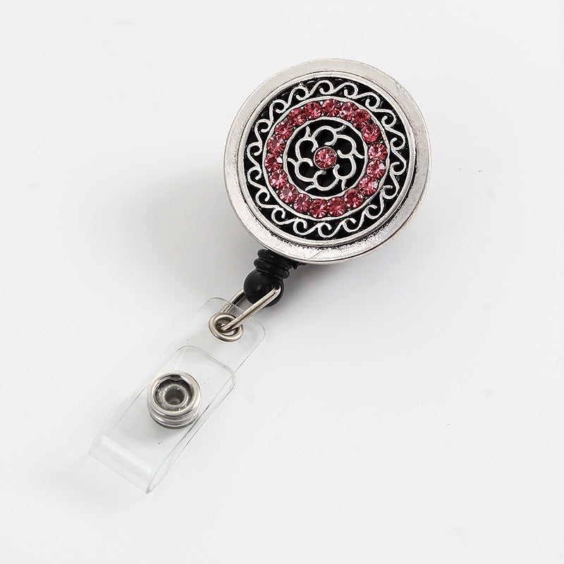 Wholesale Retro Hollow Flower Diamond Retractable Alloy Keychain