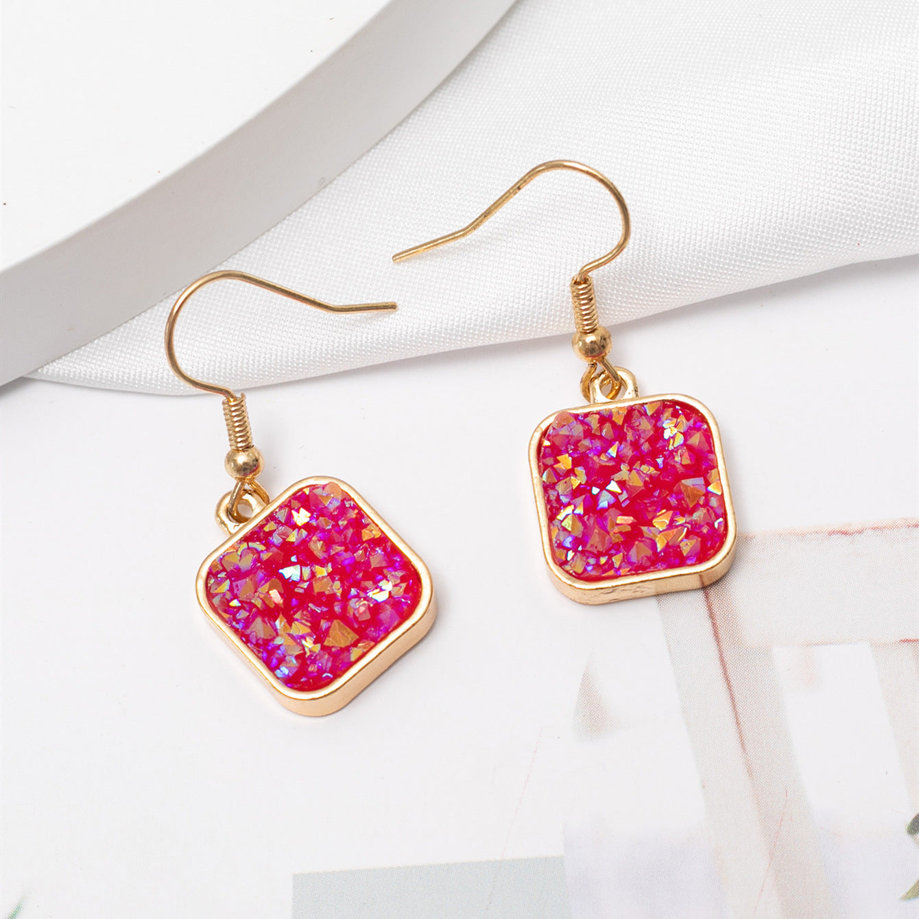 Pendientes De Metal De Resina De Color al por mayor