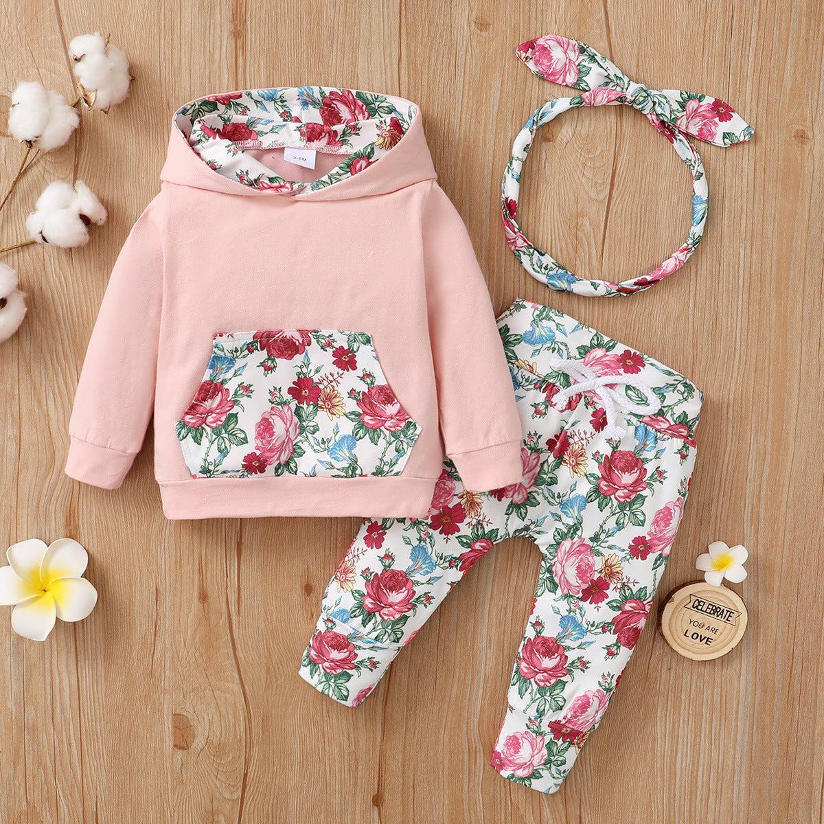 Wholesale Autumn and Winter Cotton Floral Print Hoodie Long Sleeve Hoodie Trousers Three-piece Set