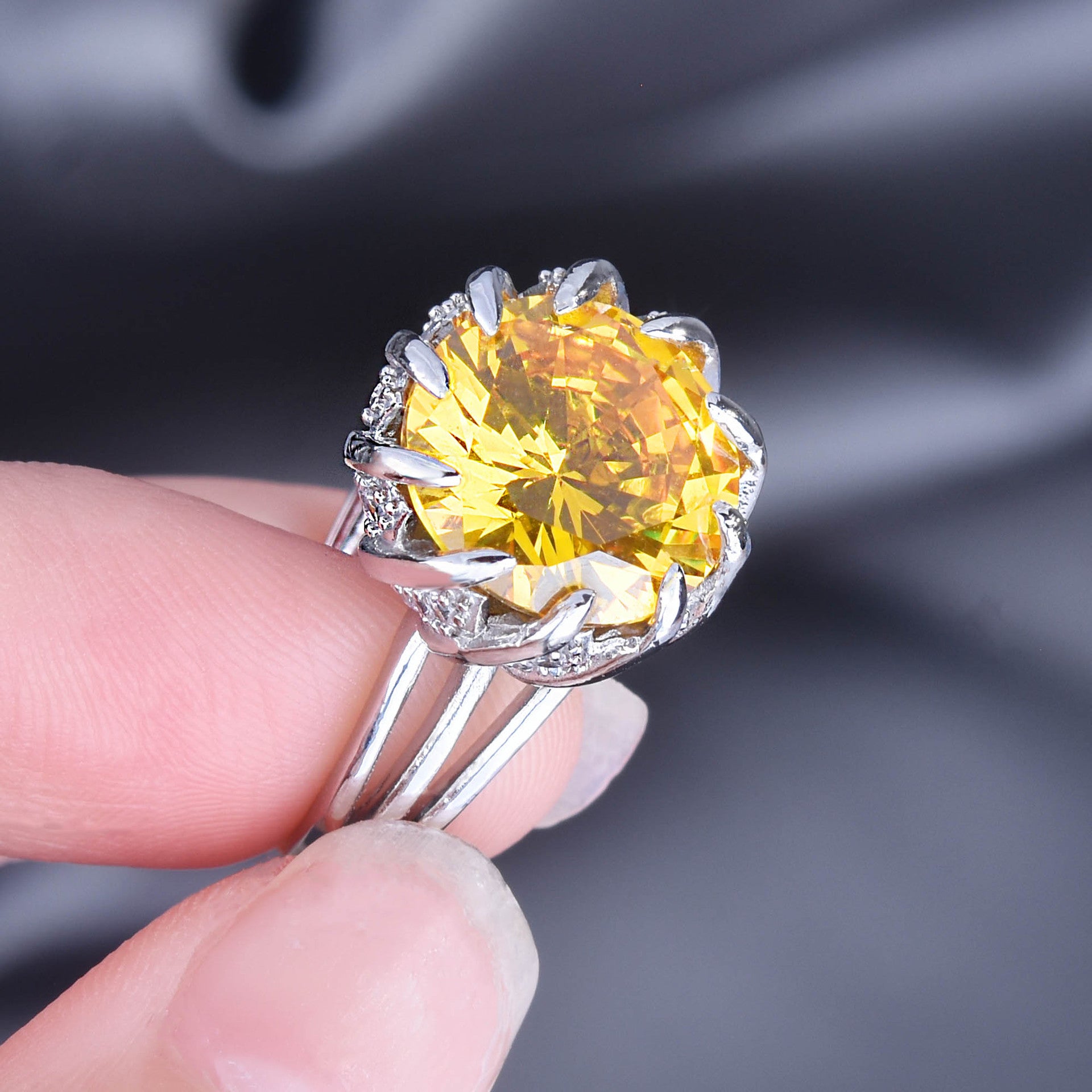 Wholesale Lotus Ring Yellow Diamond Rings Copper