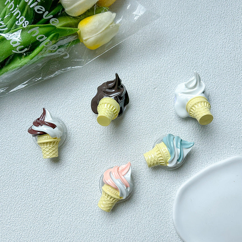 Soporte plástico al por mayor del teléfono móvil del helado del helado de la simulación