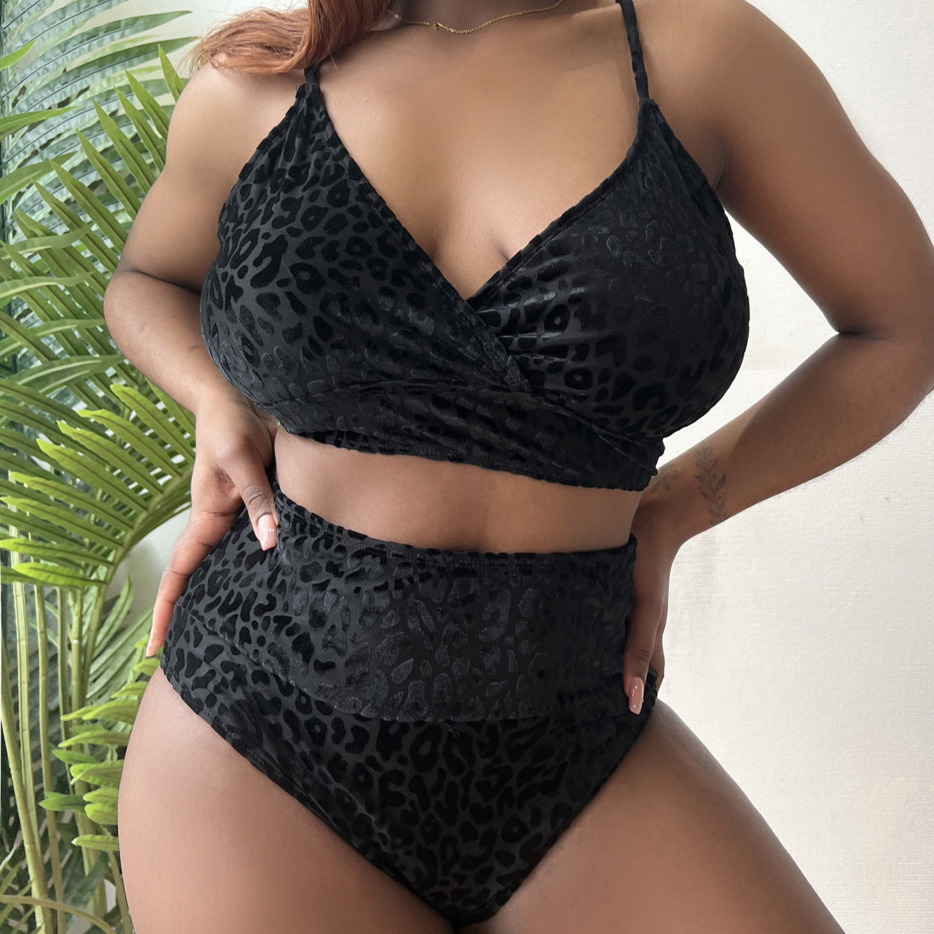 Traje de baño de poliéster con estampado de leopardo de talla grande al por mayor