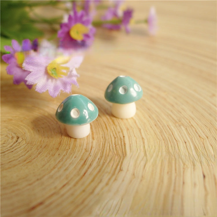 Wholesale 10pcs Phone Case Material DIY Resin Accessories Medium Mushroom 14MM Beads