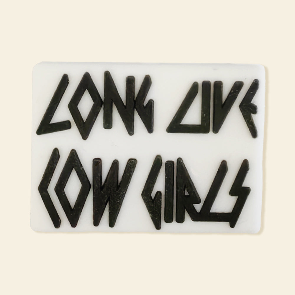 Wholesale 10pcs Alphabet Rainbow Cup Silicone Focal Beads