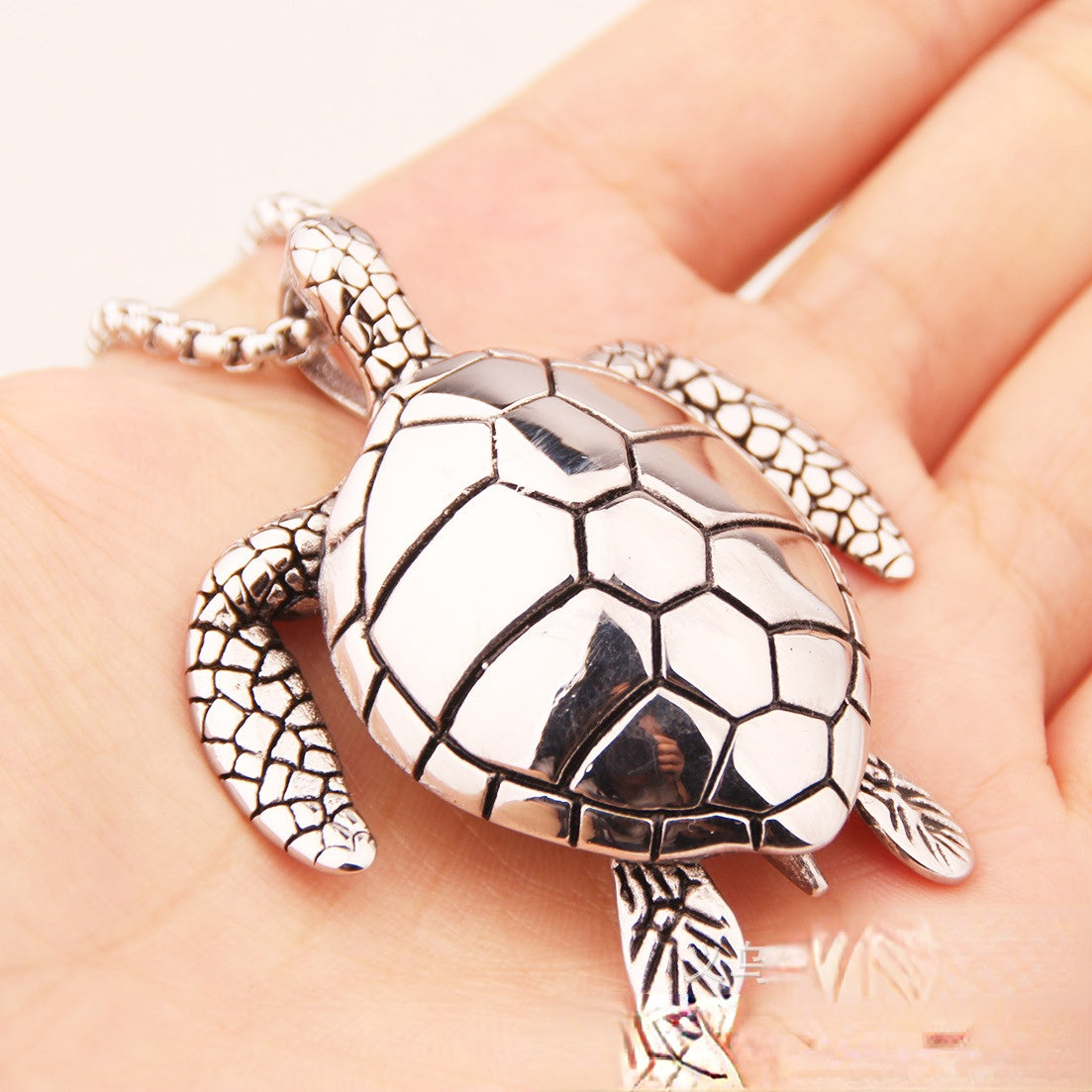 Wholesale Titanium Steel Turtle Pendant Necklaces