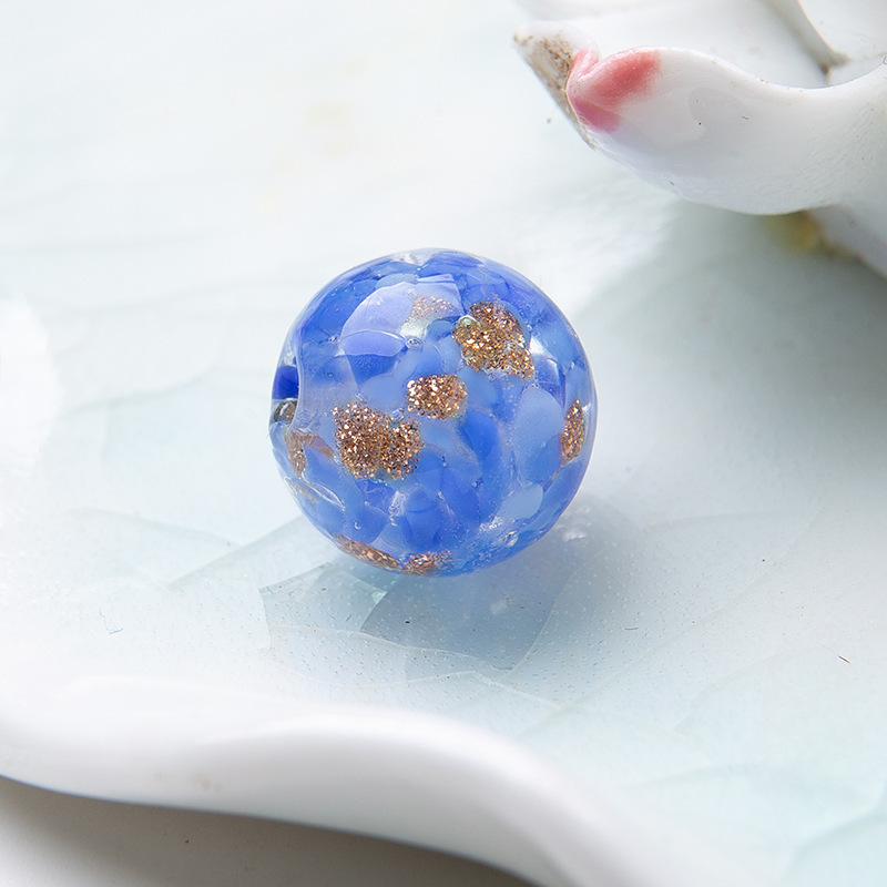 Cuentas de arena de oro de vidrio de flor roto de 100 piezas al por mayor