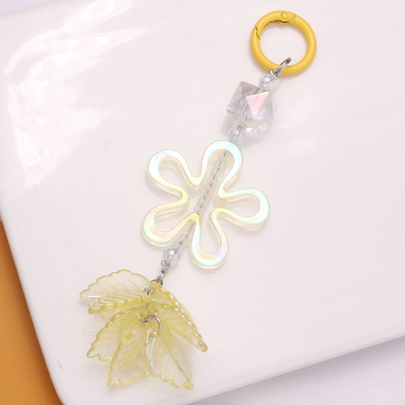 Llavero de flores de cinco pétalos acrílicos coloridos al por mayor