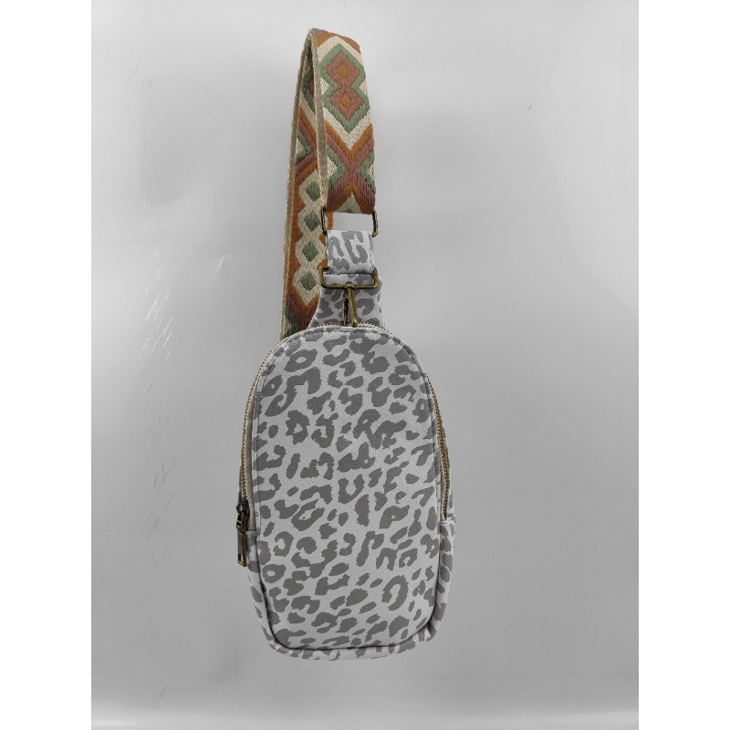 Wholesale PU Solid Color Messenger Chest Bag