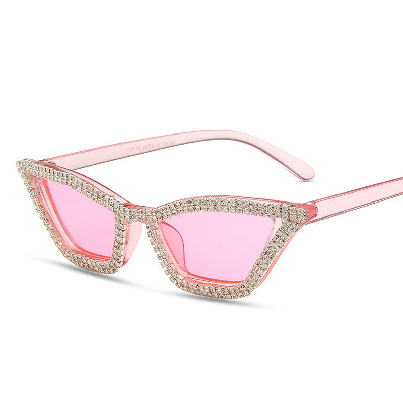 Venta al por mayor Diamond Cat Eye Triangle PC Gafas de sol