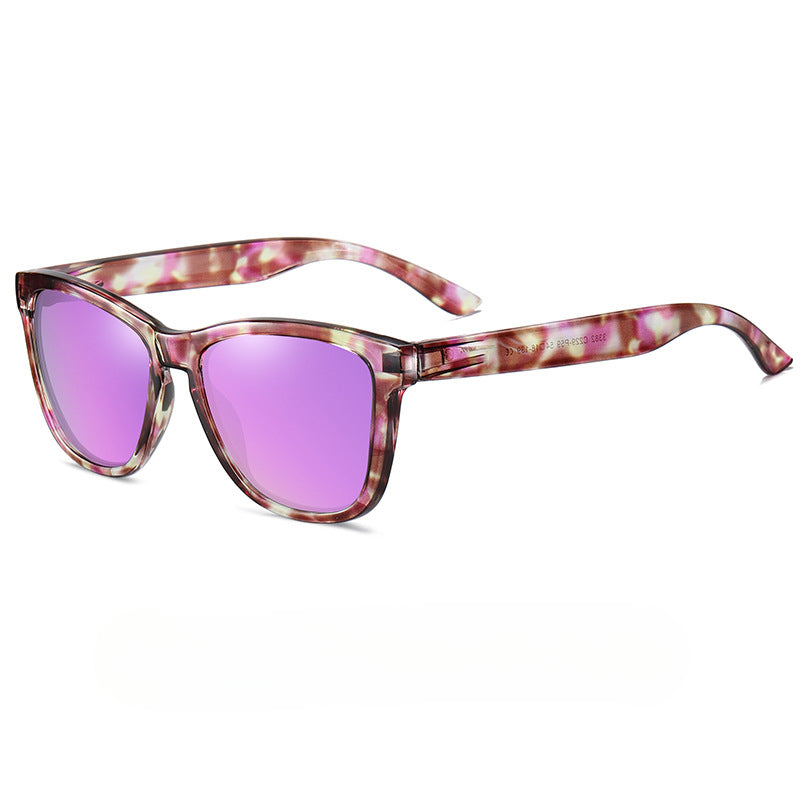 Wholesale of Fashionable and Colorful PC Sunglasses