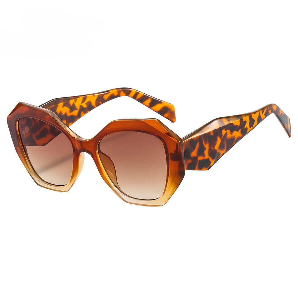 Wholesale PC Shaped Large Frame Sunglasses