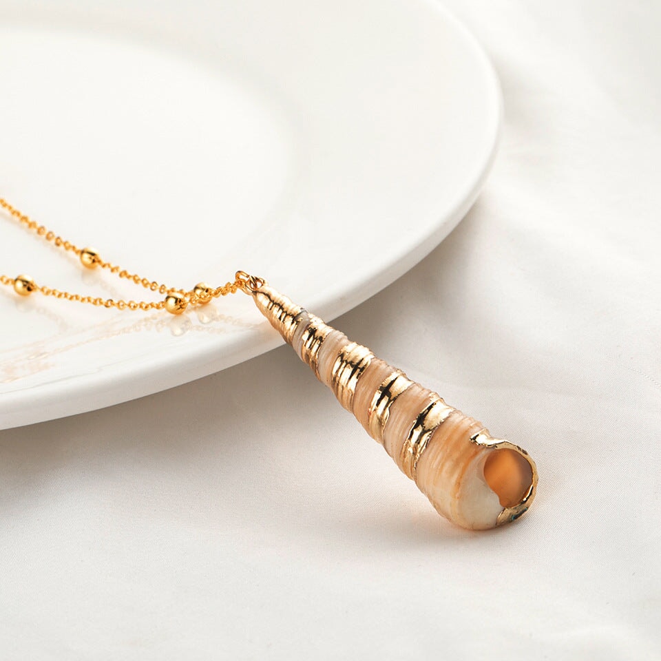 Wholesale Natural Shell Necklace Women Clavicle Chain